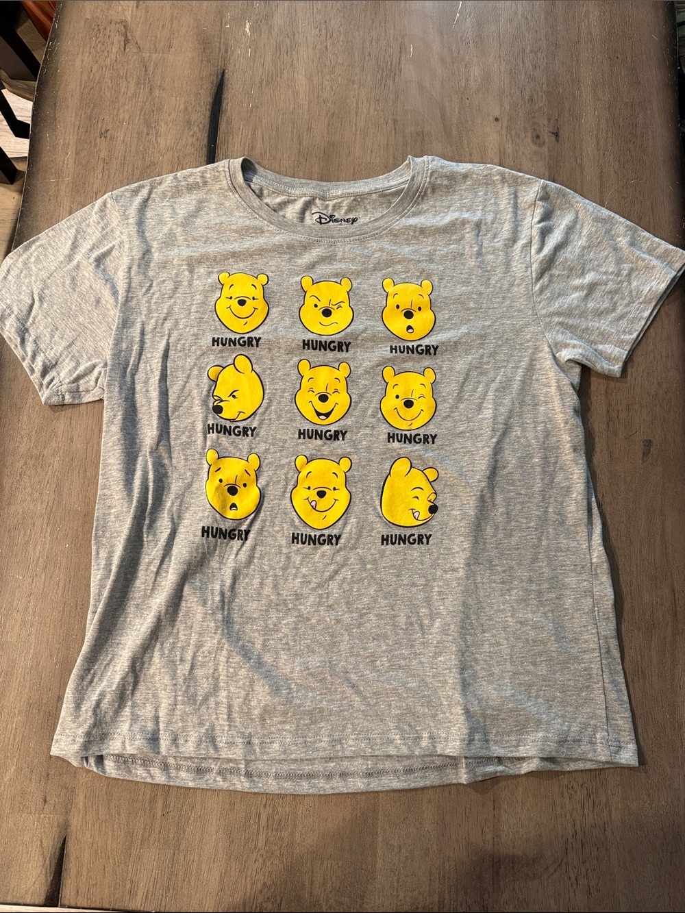Disney Winnie the Pooh  tee medium